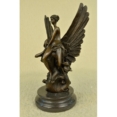Figurines et sculptures Avenn