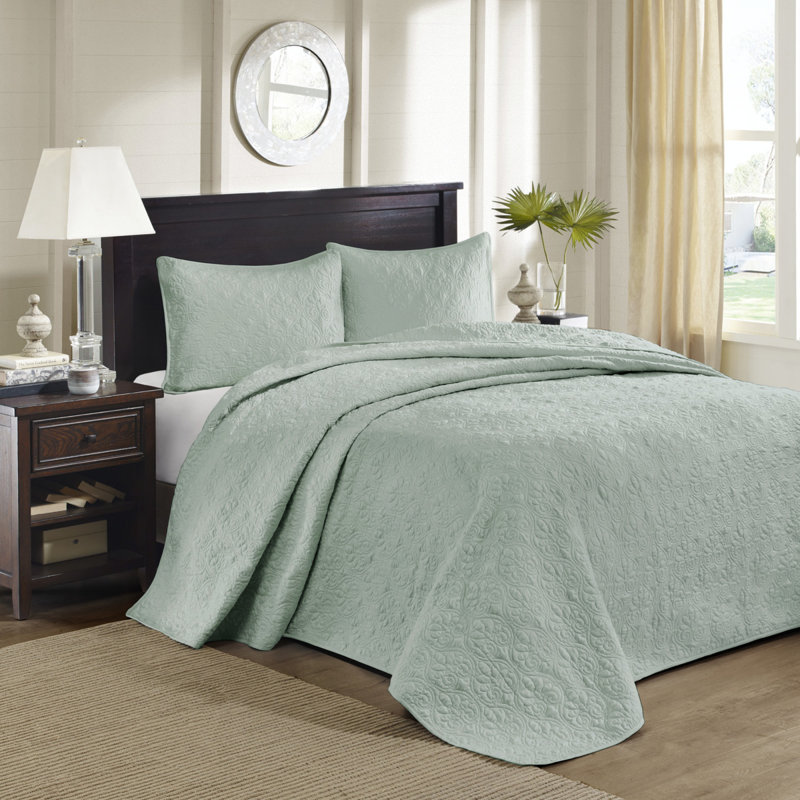 Seafoam King Reversible Microfiber Bedspread Set