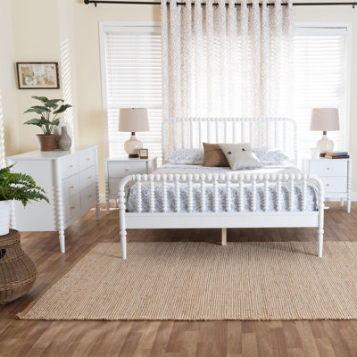 Lucera Mid-Century 4-Piece Bobbin Bedroom Set