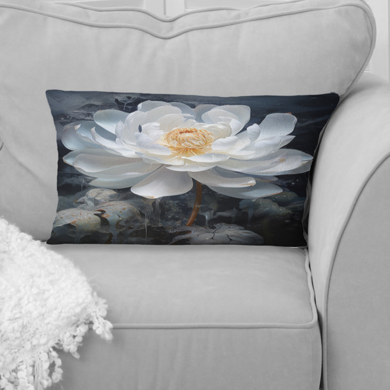 Coussin White Flower Delicate Intricacy I