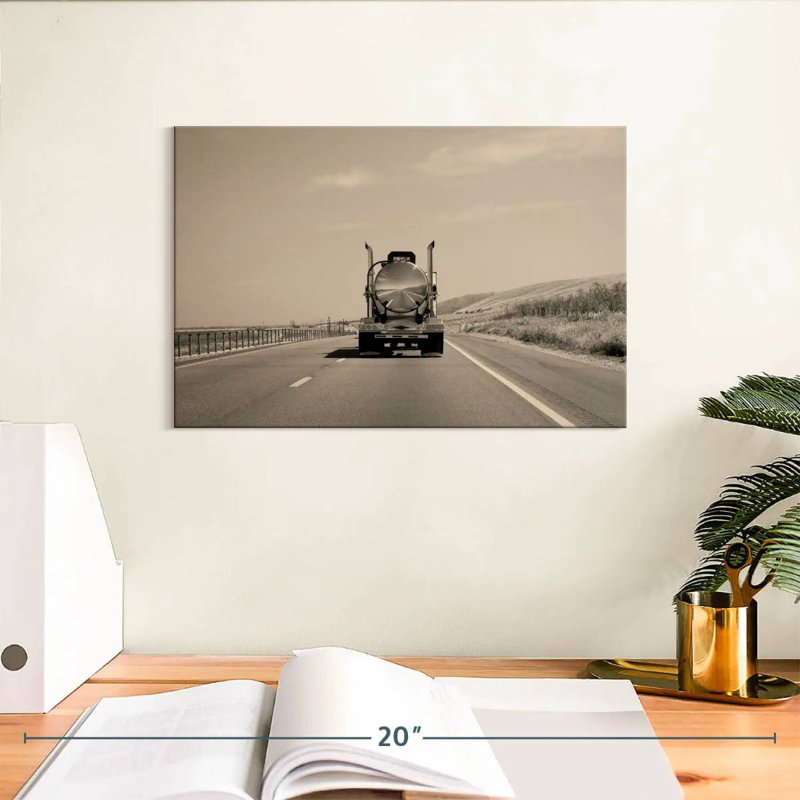Camion-citerne Mehar, H 8 po x l 12 po