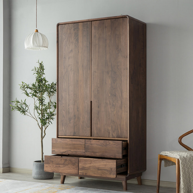 Armoire moderne et simple en bois massif