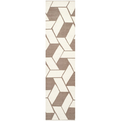 Durhurst main surgit Saddle Tapis