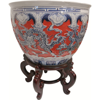 Dragon sculpté en porcelaine de Chine