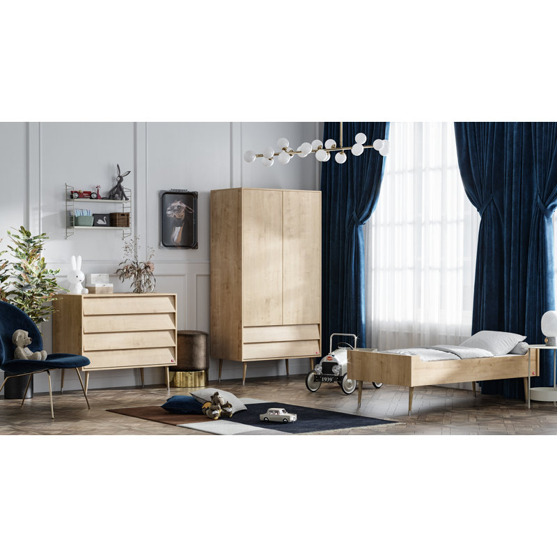 Jaquelin 4 Drawer Chest, Oak