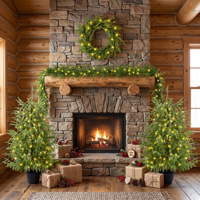 Ensemble de 4 pièces d'arbre de Noël vert avec 2 arbres en pot, couronne et guirlande, 290 lumières DEL blanc chaud, 490 pointes de branches, à piles