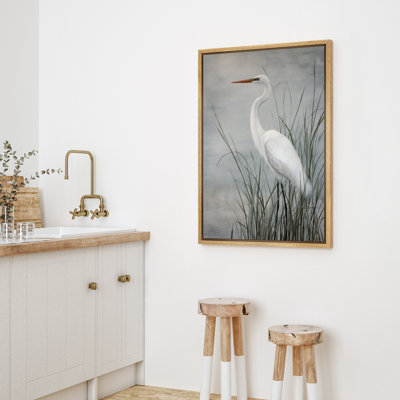 «White Egret in Tall Reeds» par Water, reproduction d'art sur toile encadrée dans la chambre principale