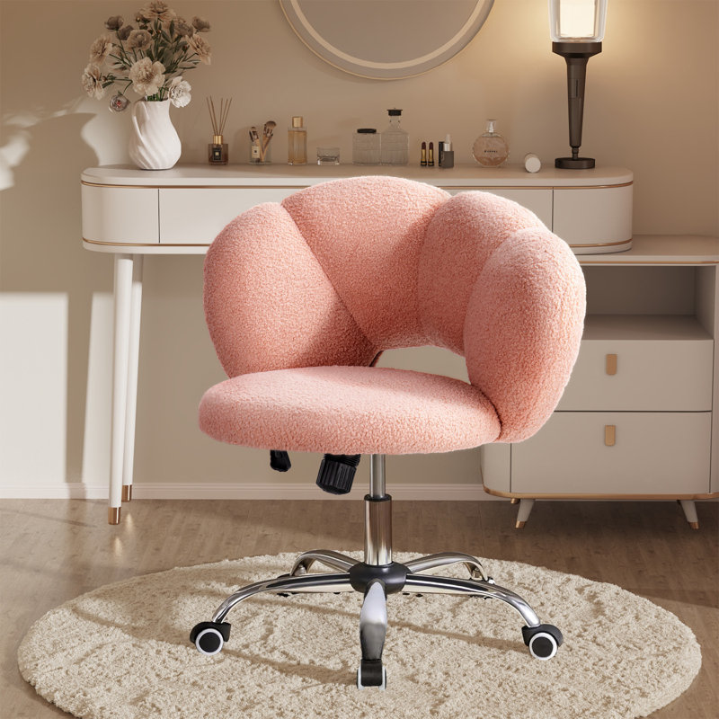 Cloud-shaped Desk Chair, Pink
