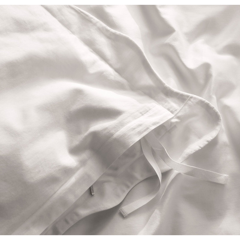 Signature Curved Edge Bedding Set, Full/Queen Duvet Cover + 2 Standard Shams, White