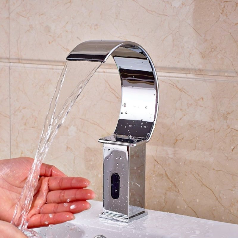 Juno Trio Light Oil Rubbed Bronze Commercial Automatic Motion Sensor Faucet Touchless