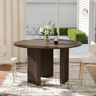 46" Modern Round Wood Dining Table With 3 Legs Oak Kitchen Table For Seats 4