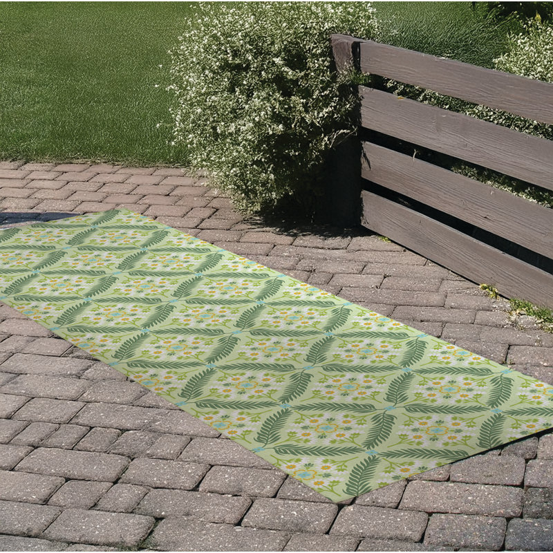 Eden Outdoor Rug, Runner 2'6" x 8'