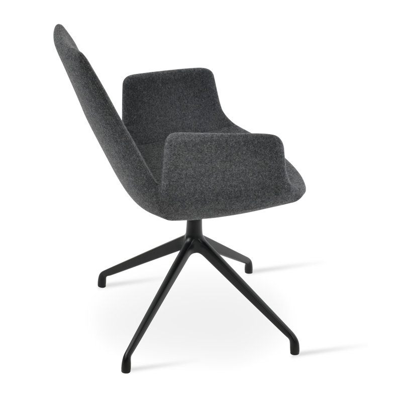 Chaise Eiffel