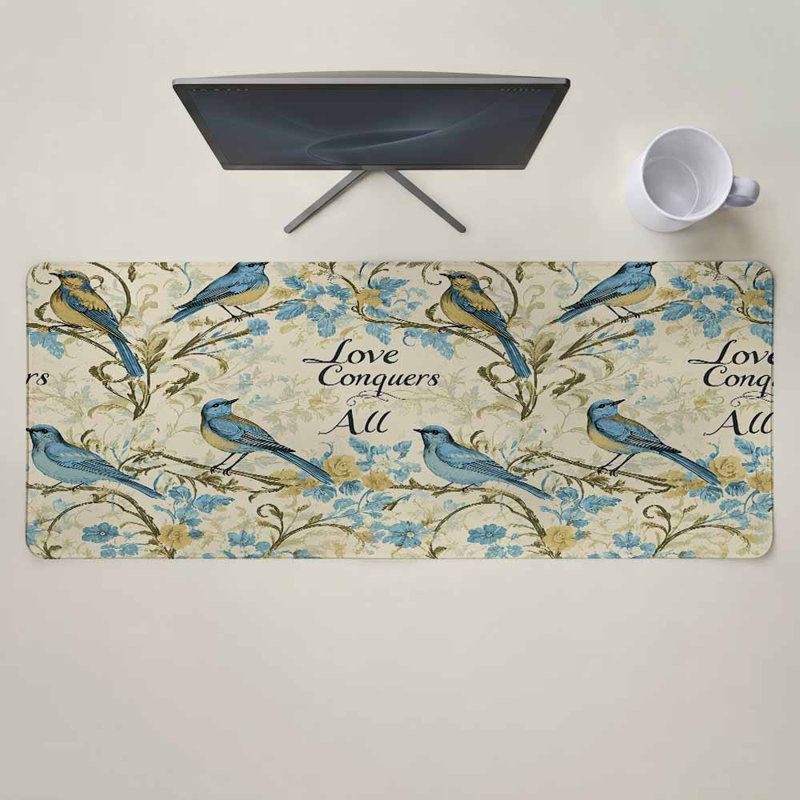 Tapis de souris vintage à motifs d'oiseaux bleus, idéal pour le jeu, le bureau et la souris. Grand tapis de souris rétro, floral et botanique estival avec base antidérapante. Tapis de souris décoratif pour le jeu, le bureau ou la maison. Dimensions : 40 x 90 cm. Livré avec une tasse blanche.