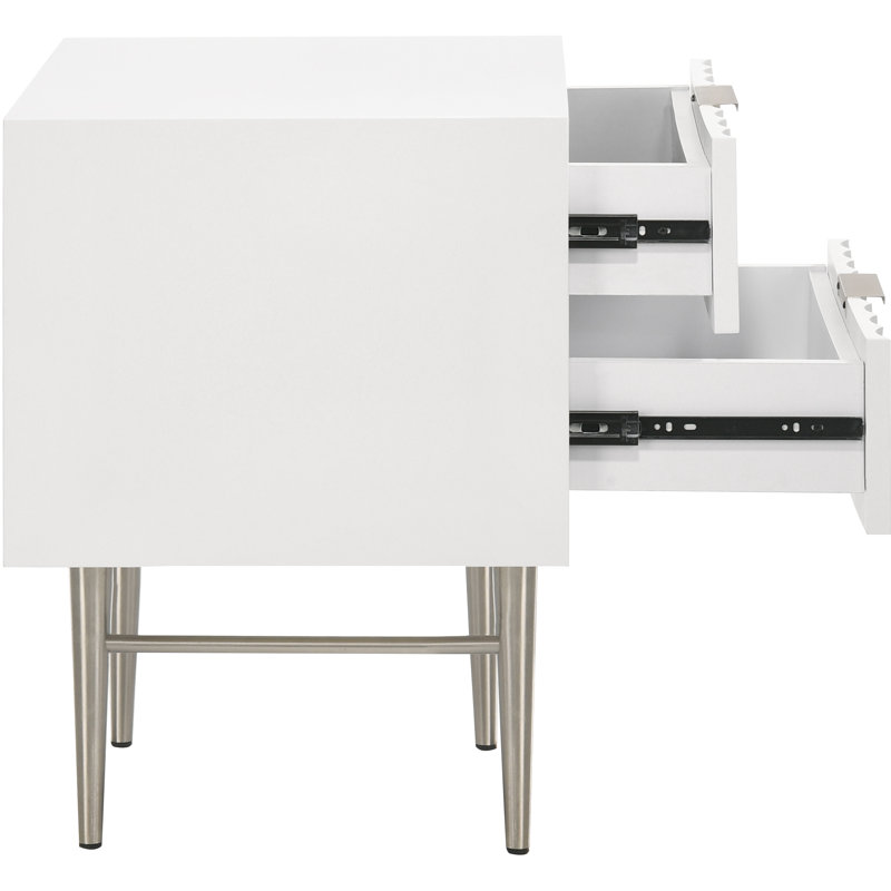 Jayvonni 22.5'' W Nightstand, White/Silver