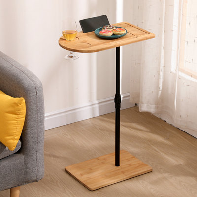 Tables de bout ovales en forme de C avec fentes Ceilia