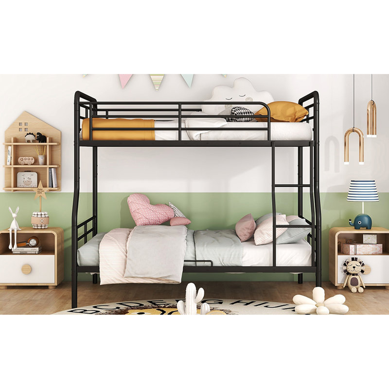 Lit superposé double au-dessus de grand lit contemporain noir - structure robuste, pouvant accueillir plusieurs lits en fer, construction stable, s'adapte aux adolescents