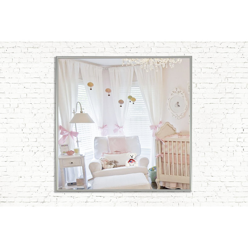 Metal Flat Wall Mirror, 34.1" H x 34.1" W