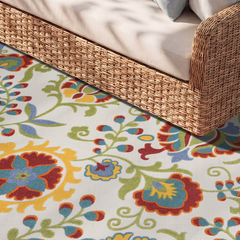 Tapis d'intérieur / extérieur crème / gris / rouge Richana, Rectangle 7 pi x 10 pi