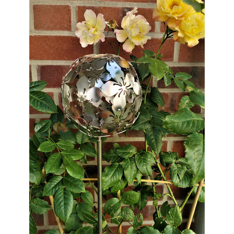 Cayo Stainless Steel Gazing Ball, 90cm H x 10cm W x 10cm D