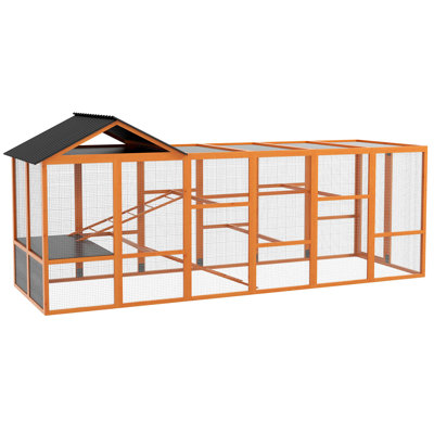 Wooden Chicken Coop for 6 - 10 Chickens