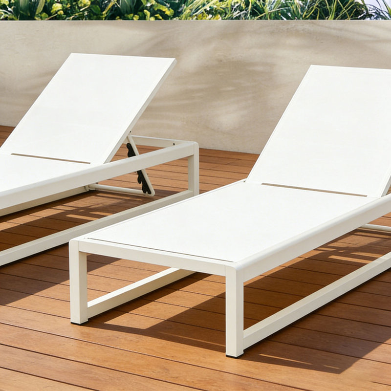 CHAISE LUNGE, Blanc