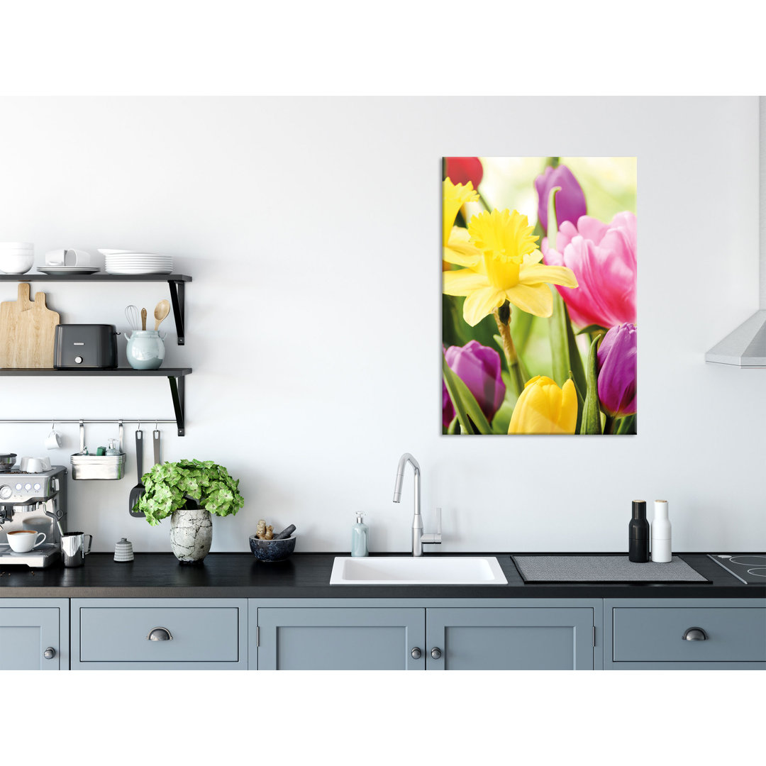 Glasbild "Narzissen und Tulpen"