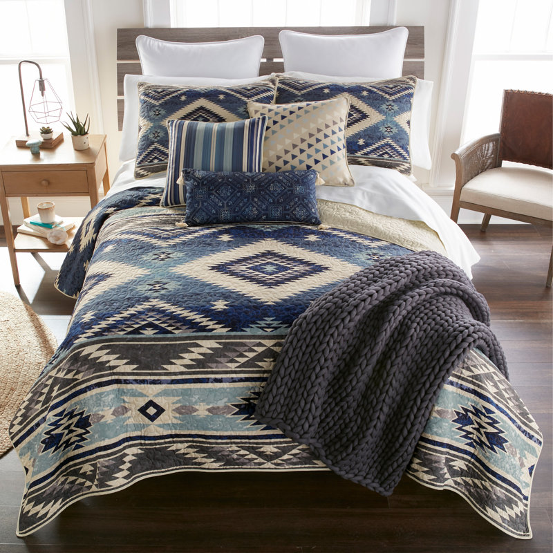 Donna Sharp Desert Hill 3PC Southwest King Quilt Set, King Quilt + 2 King Shams