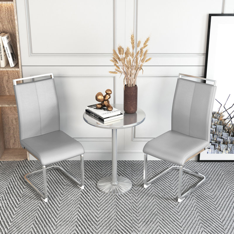 Chaises de salle à manger modernes en similicuir à haut dossier avec pieds chromés en forme de C, 2, Gris clair