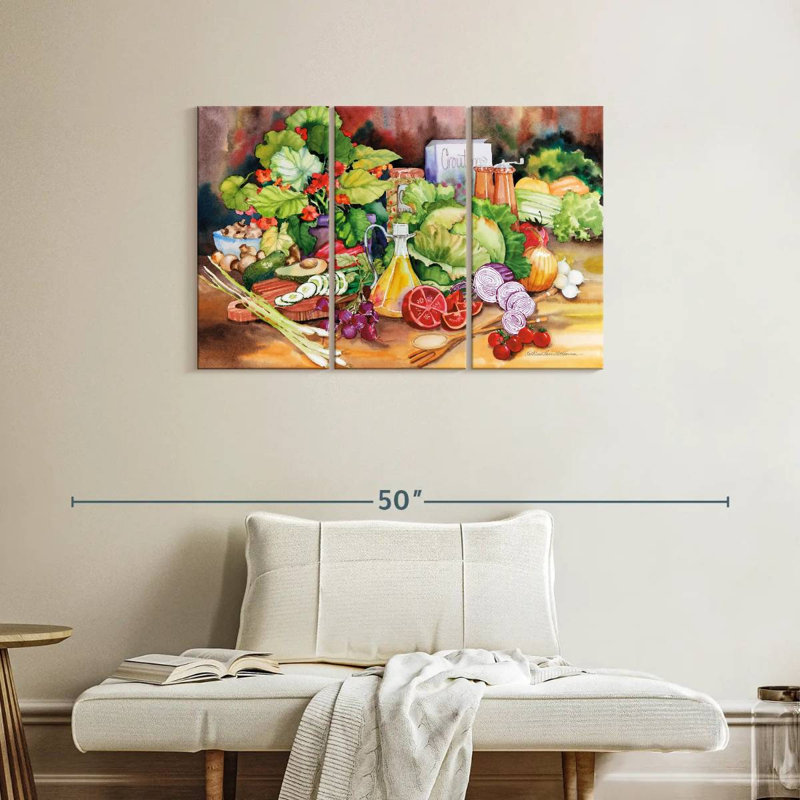 Yarlin Garden Salad, 24" H x 38" W