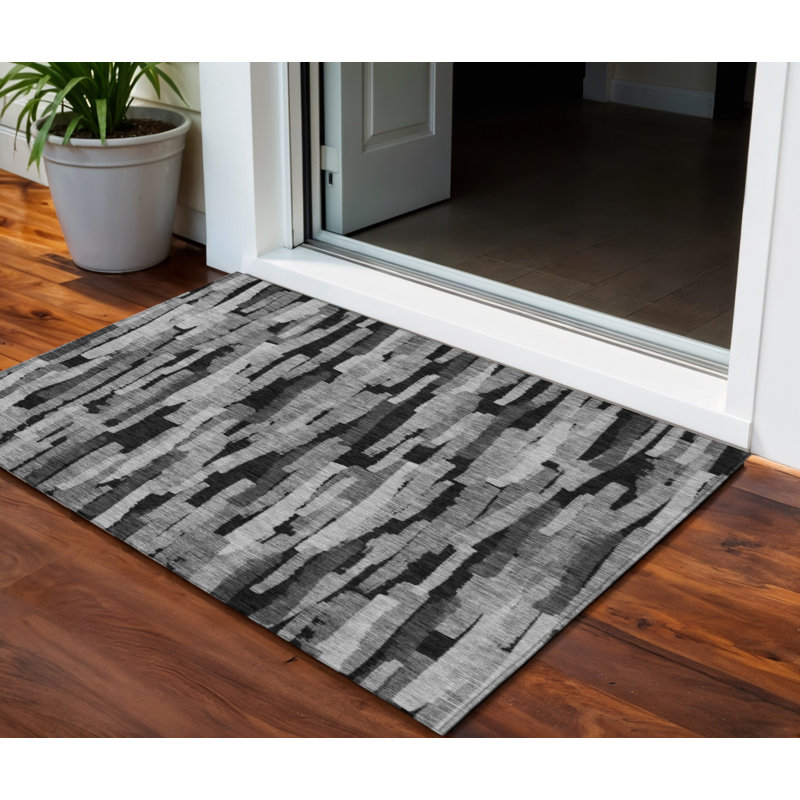 Tapis intérieur lavable rayé gris 3 pi x 5 pi HomeRoots
