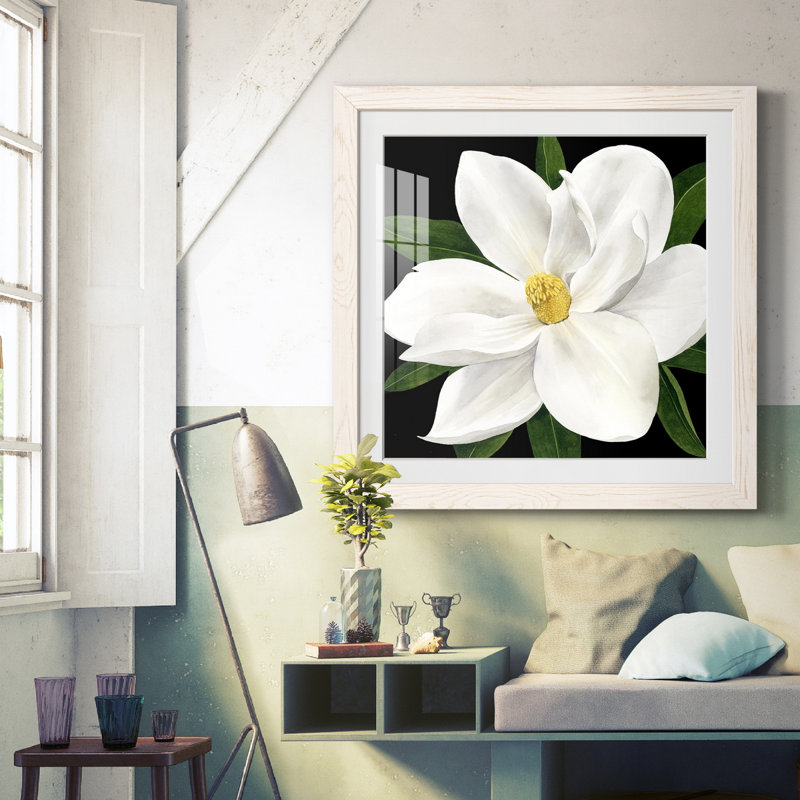 «Midnight Magnolia II», reproduction encadrée de qualité supérieure - prête à être accrochée, Cadre blanc
