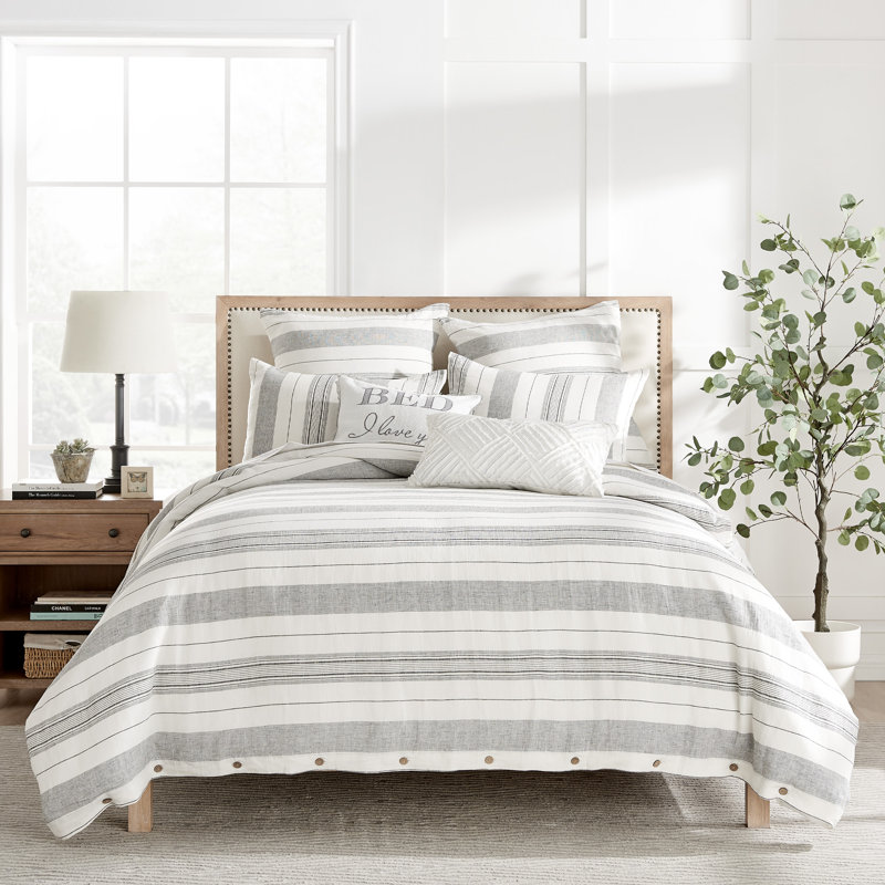 Monroe Stripe Duvet Set, King Duvet Cover + 2 Euro Shams