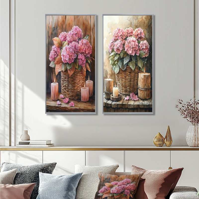 Hortensias dans un panier tissé avec bougie I - Collection de 2 impressions florales sur toile, H 32 po x l 33 po