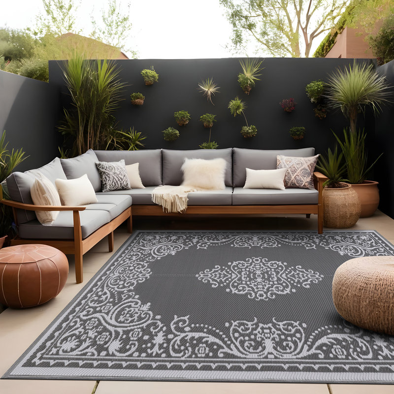 Aldo Oriental Indoor / Outdoor Rug, Rectangle 8' x 10'