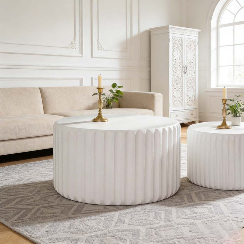 White Scalloped Round Coffee Table Set