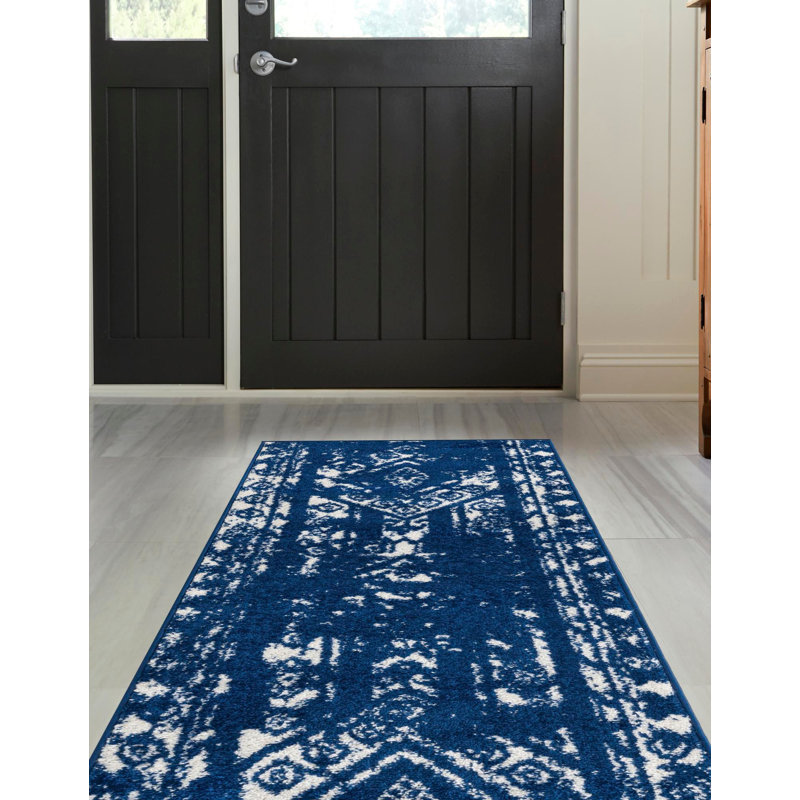 Gusman Geometric Indoor Rug, Runner 2'7" x 8'