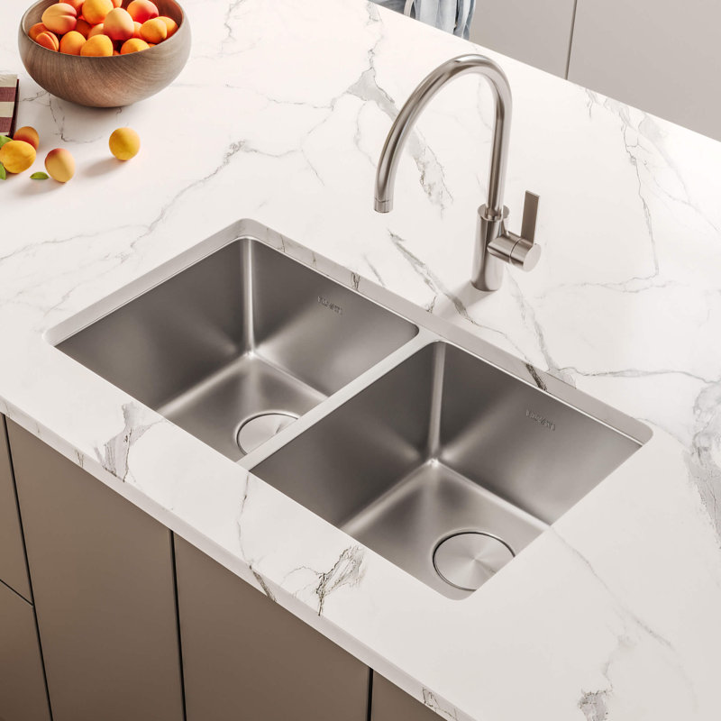 Ruvati 32-inch Undermount Kitchen Sink 16 Gauge Stainless Steel, 50/50 Double Bowl