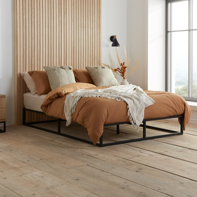 Highgate Platform Bed