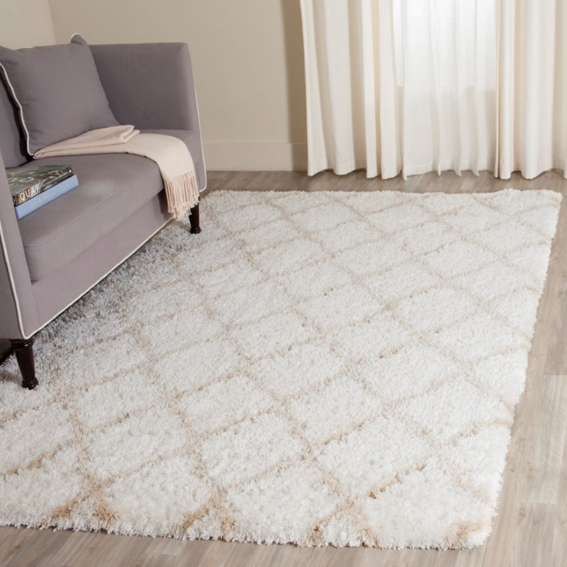 Tapis à motif géométrique ivoire / beige clair Natosha