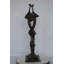 Abstrait d'art moderne, statue en bronze d'un couple qui s'embrasse - Taille: L 13 po x l 11 po x H 40 po.