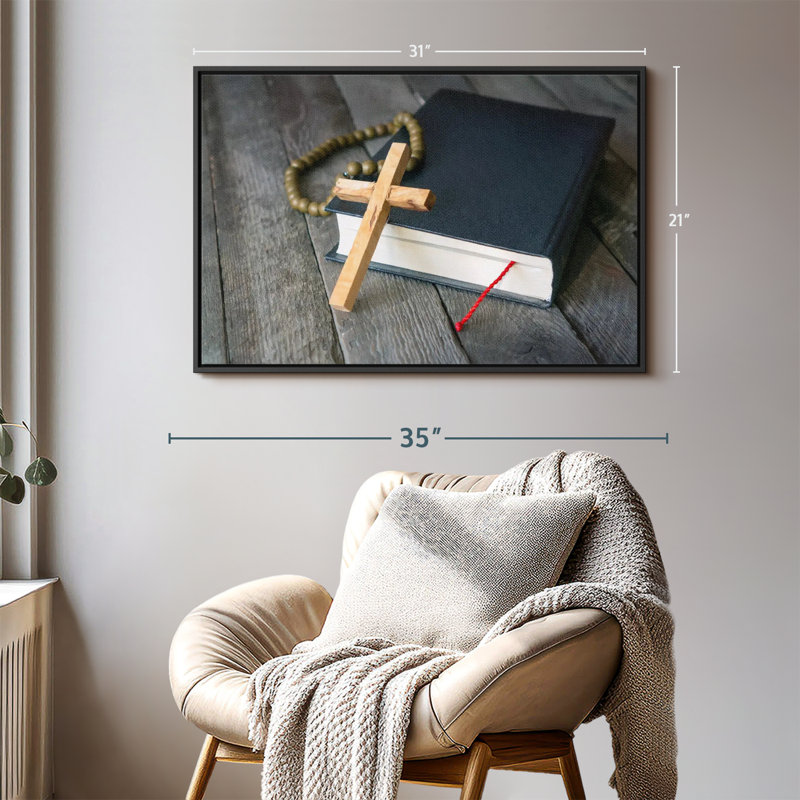 Religion et Spiritualité «Croix en bois», H 31 po x l 21 po