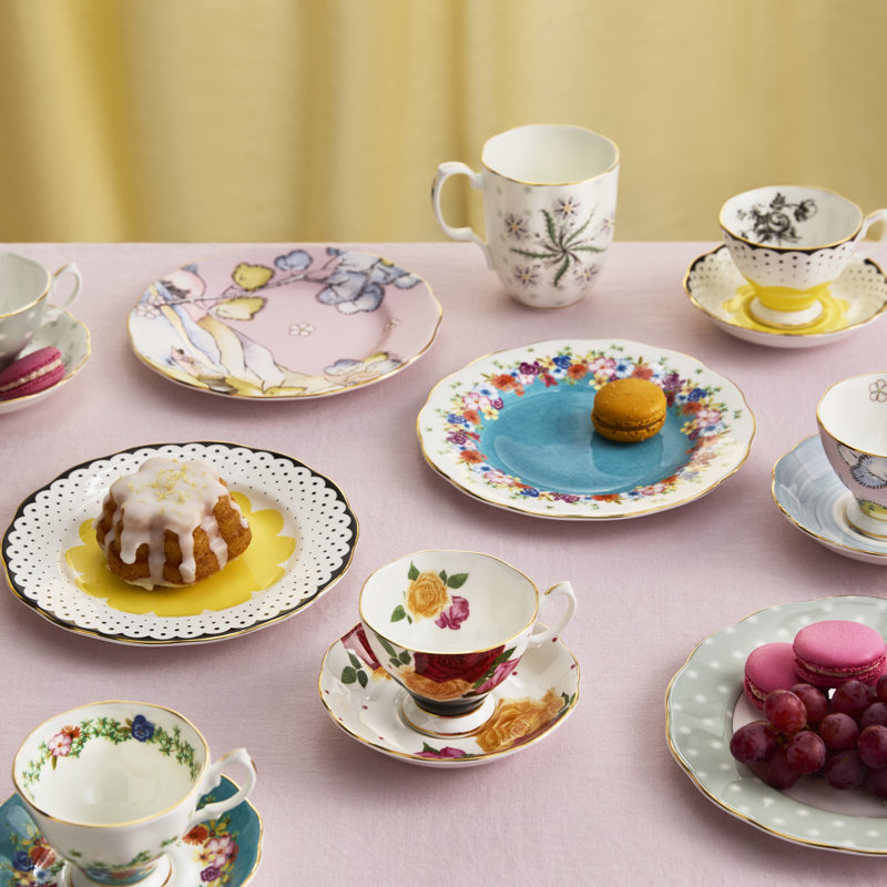 Royal Albert 100 Years Teacup & Saucer 1920 - 1960, Set of 5
