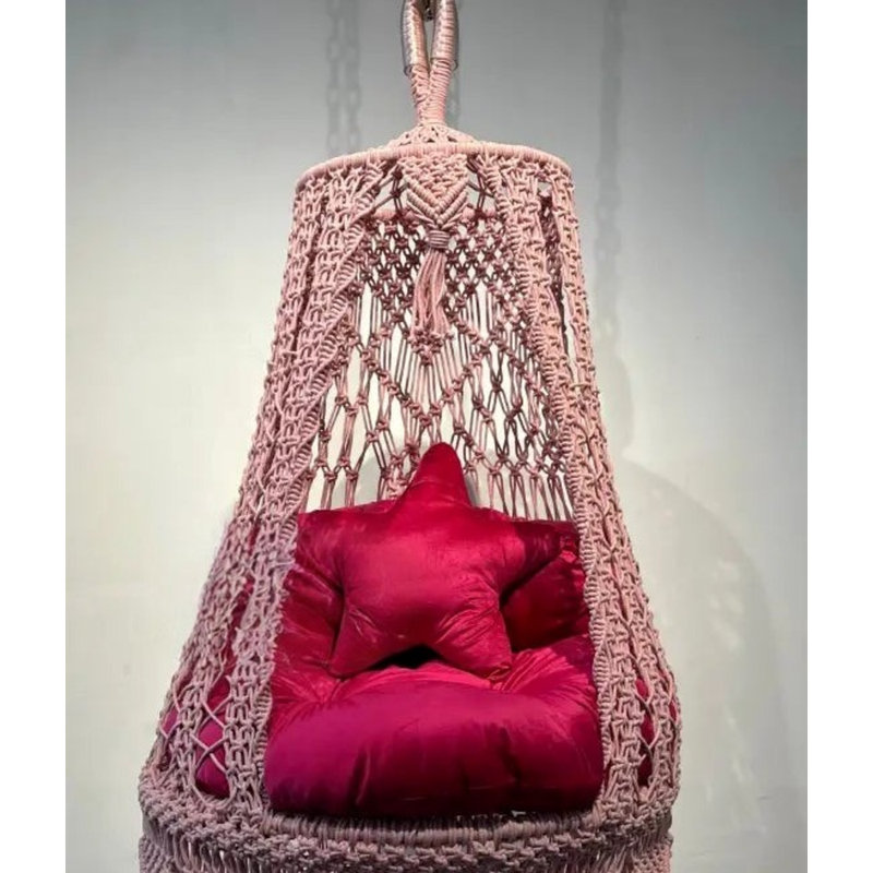Siège de balançoire rose pour tout-petit suspendu pour l'intérieur et l'extérieur