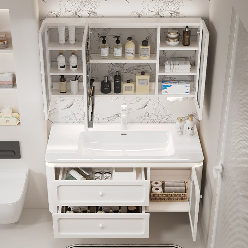 Modern and simple bathroom cabinet