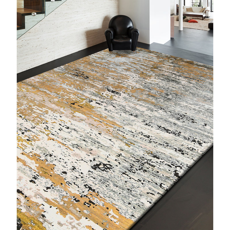 Hand-Knotted High-Quality Gold Area Rug