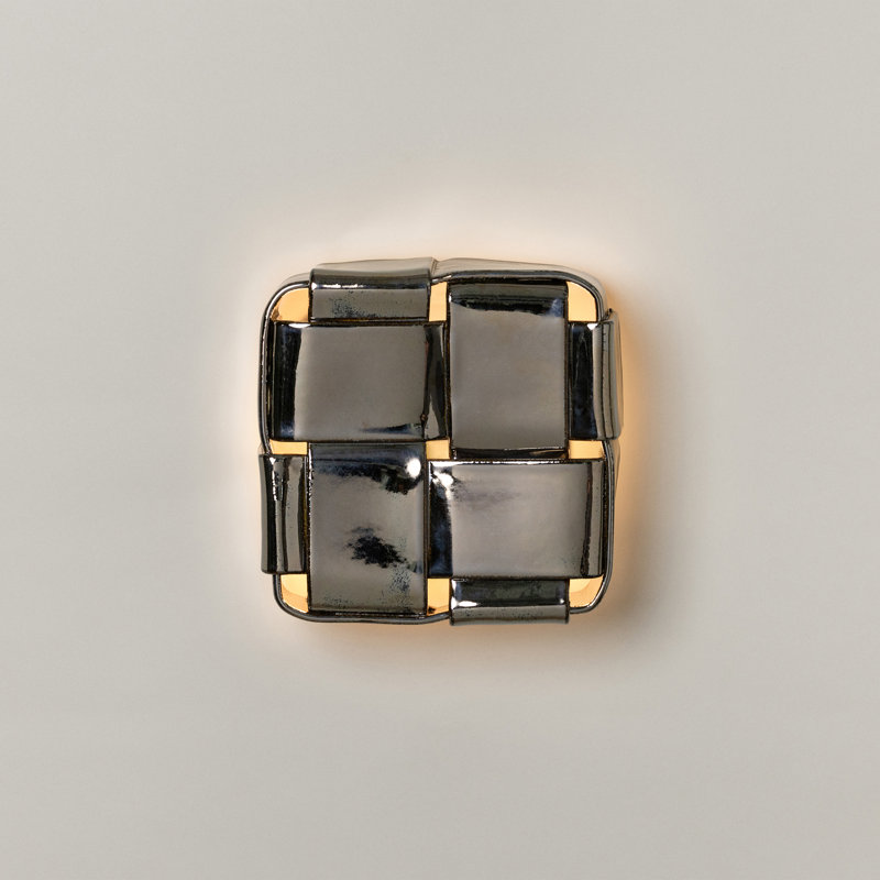 STRIA 4 SCONCE, Obsidian, Yes