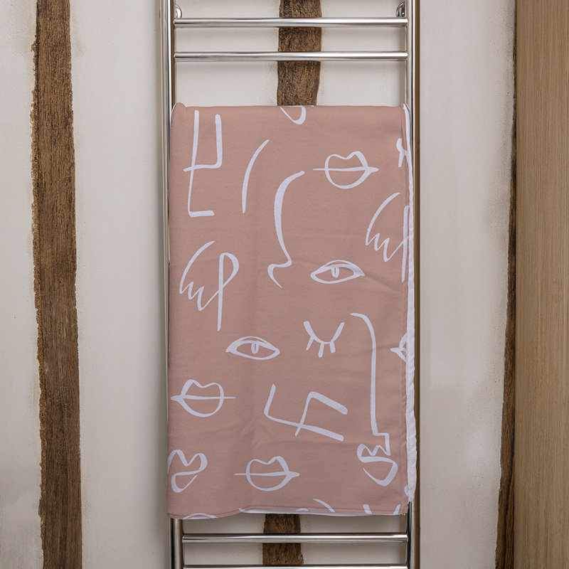 Dorcea Midweight Bath Towel