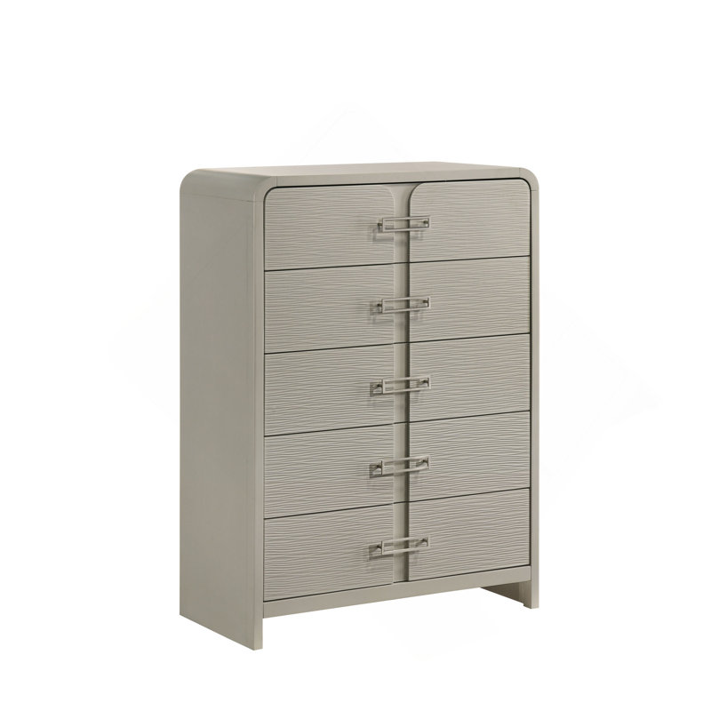 Commode contemporaine 5 tiroirs beige avec poignées en métal et glissières à roulement à billes