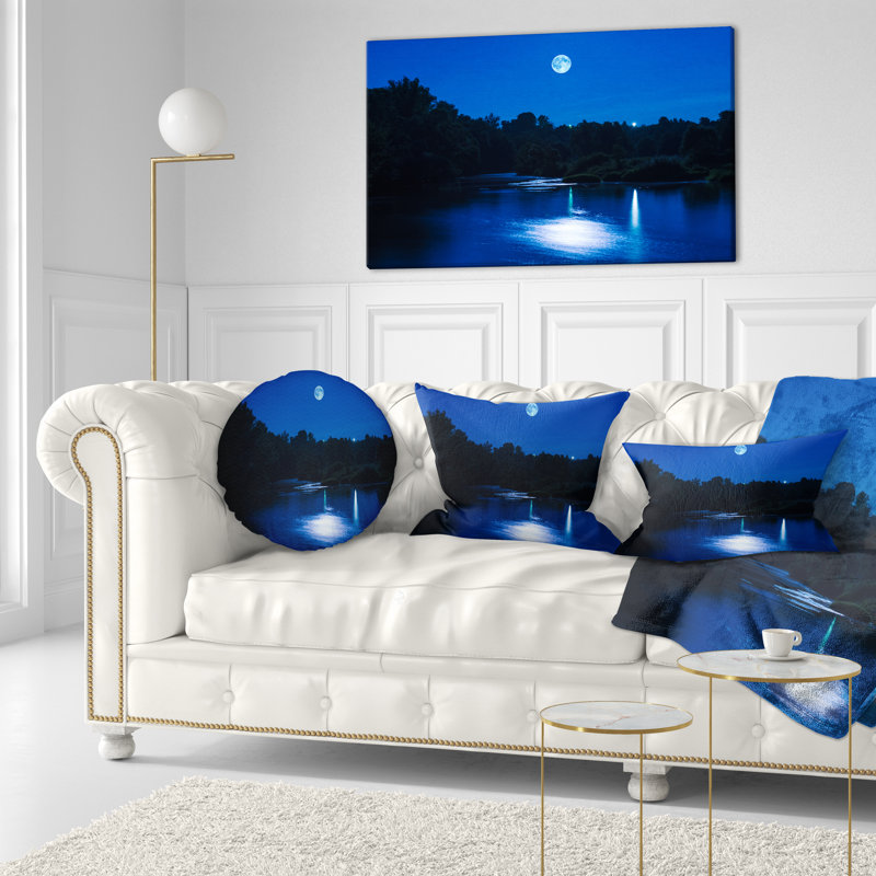 Coussin décoratif «River at Night with Fog»